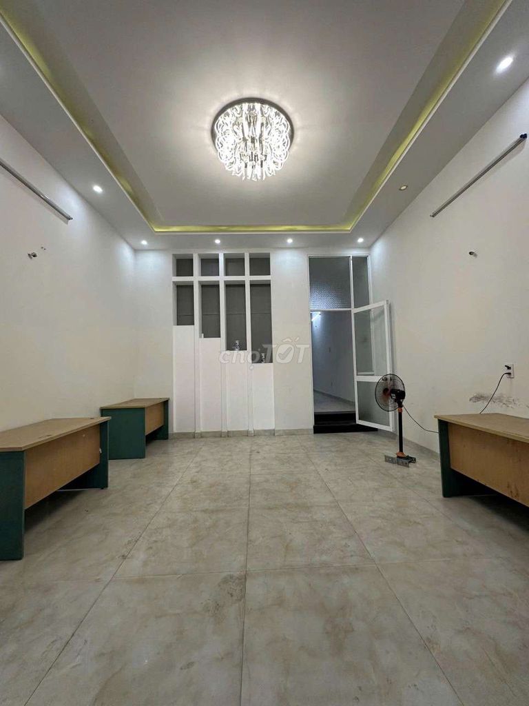 Аренда · 3 комн. · 100 м² · Quận Liên Chiểu, ул. Đường Bàu Năng 11