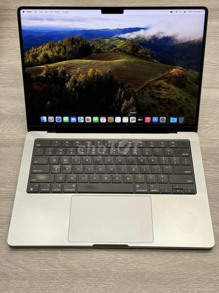 Macbook pro 14 inch m1 pro 16G/512G Care T7 / 2026