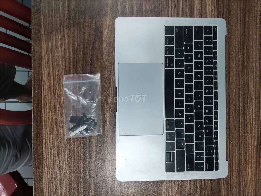 Mâm MacBook Pro A1708 i5 16GB/256GB Bạc. Mua bán Laptop tại Thị xã Phú Mỹ Bà Rịa - Vũng Tàu được đăng bởi Kitty hình 1