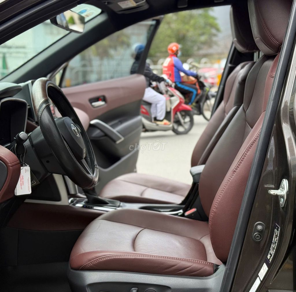 Corolla Cross 2021 1.8V - 1 đời chủ. Mua bán Ô tô tại Quận Gò Vấp Tp Hồ Chí Minh được đăng bởi Lộc Xe Cũ Toyota Đông Sài Gòn Nguyễn Văn Lượng hình 8