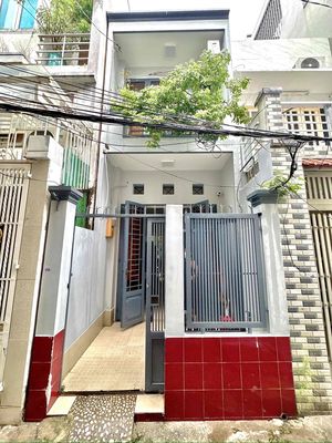 Trường Sa Quận 3, HXH VF3, 48m nhà 2 tầng, giá 5,5 tỷ.
