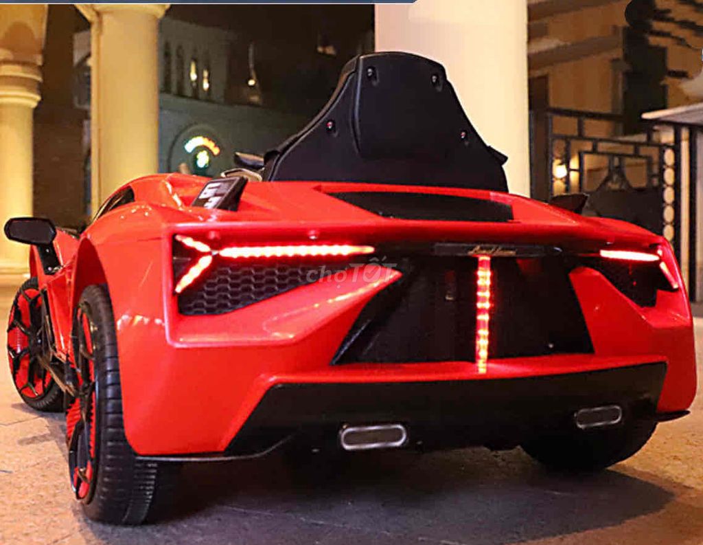 Xe ôtô điện cho trẻ em, chở được 30kg. Mua bán Xe điện tại Huyện Phú Vang Thừa Thiên Huế được đăng bởi Anh Miêu hình 3