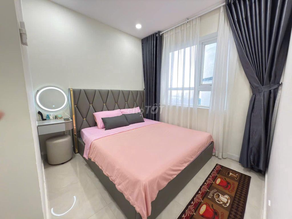Квартира Topaz Elite в 8 округе, 2 спальни, 2 санузла, 79 кв.м с мебелью