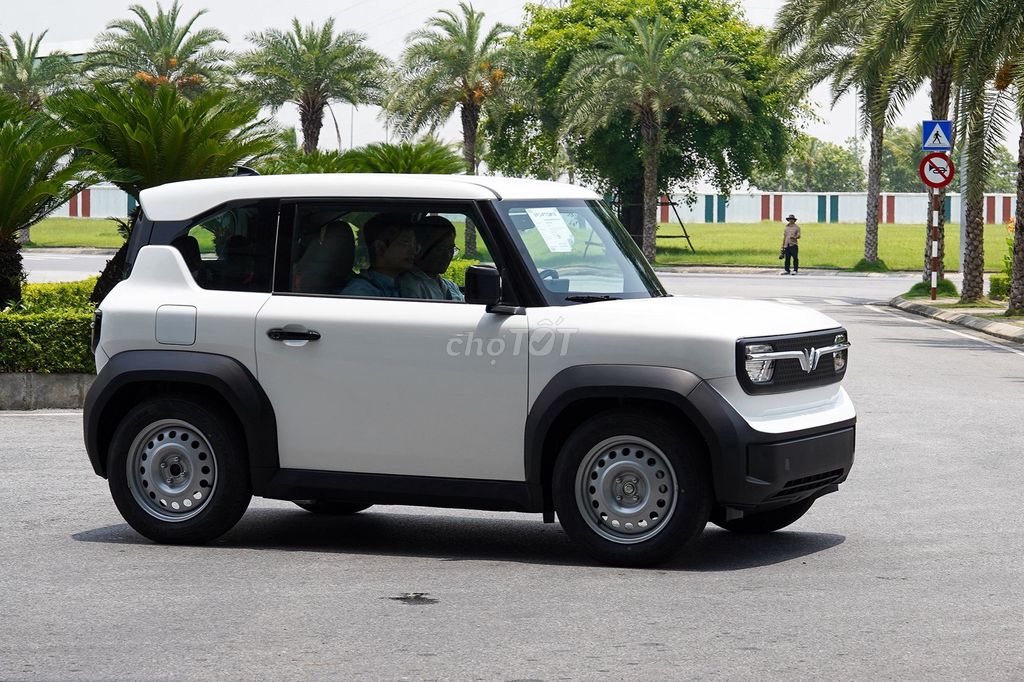 Vinfast VF3 - Xe Sẵn Giao Ngay Tặng 2 Năm Bảo Hiểm. Mua bán Ô tô tại Thành phố Huế Thừa Thiên Huế được đăng bởi Minh Huy Vinfast Huế hình 3