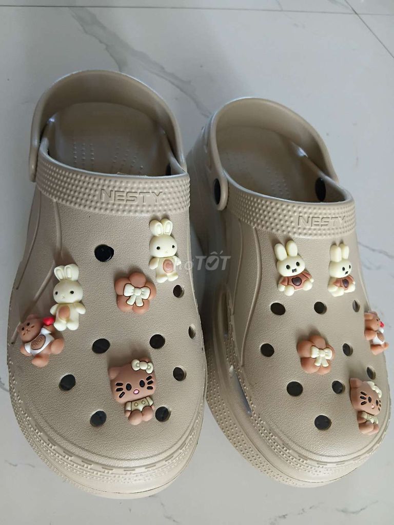 Giày dép Nesty Nữ Nâu be size 41-42. Mua bán Giày dép tại Huyện Hàm Thuận Bắc Bình Thuận được đăng bởi Duyên hình 1