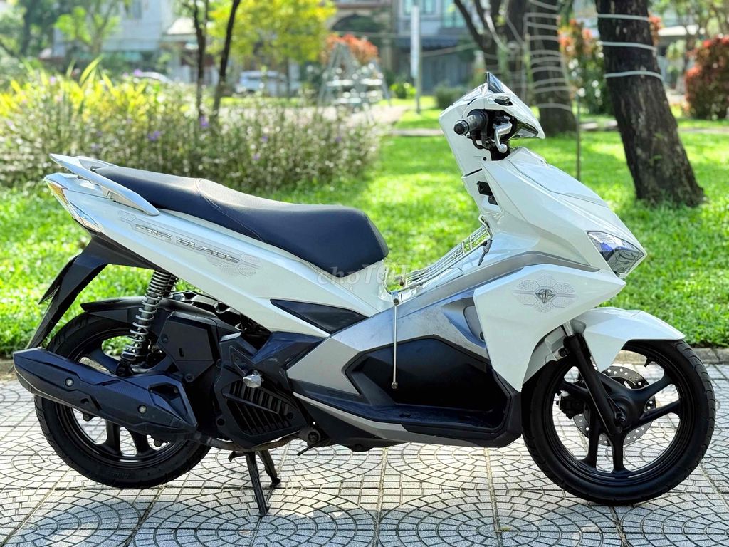 Ab 2017 biển 43, nợ xấu đưa 7t5 lấy xe. Mua bán Xe máy tại Quận Sơn Trà Đà Nẵng được đăng bởi AN  chuyên mua bán xe máy cũ tại 386 ngô quyền sơn trà đà nẵng  BÁN XE TRẢ GÓP hình 1