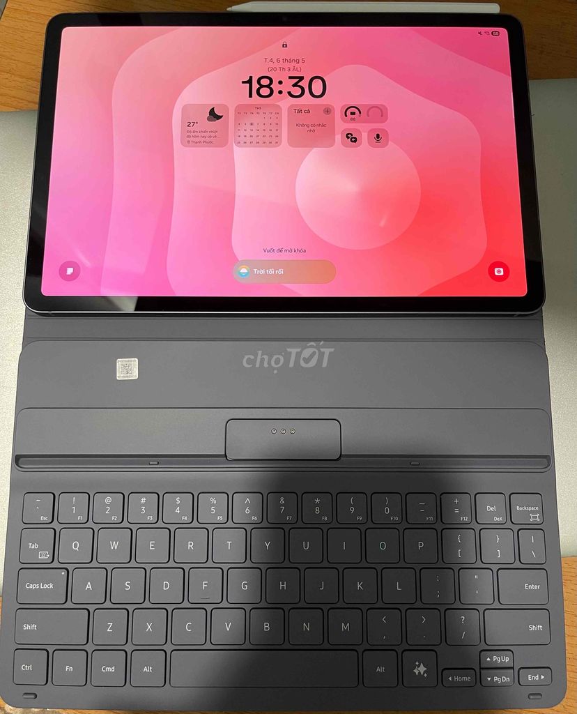 Samsung Galaxy TabS11 Wi-Fi,S Pen,bàn phím,fullbox. Mua bán Máy tính bảng tại Thành phố Thủ Dầu Một Bình Dương được đăng bởi Tam hình 1