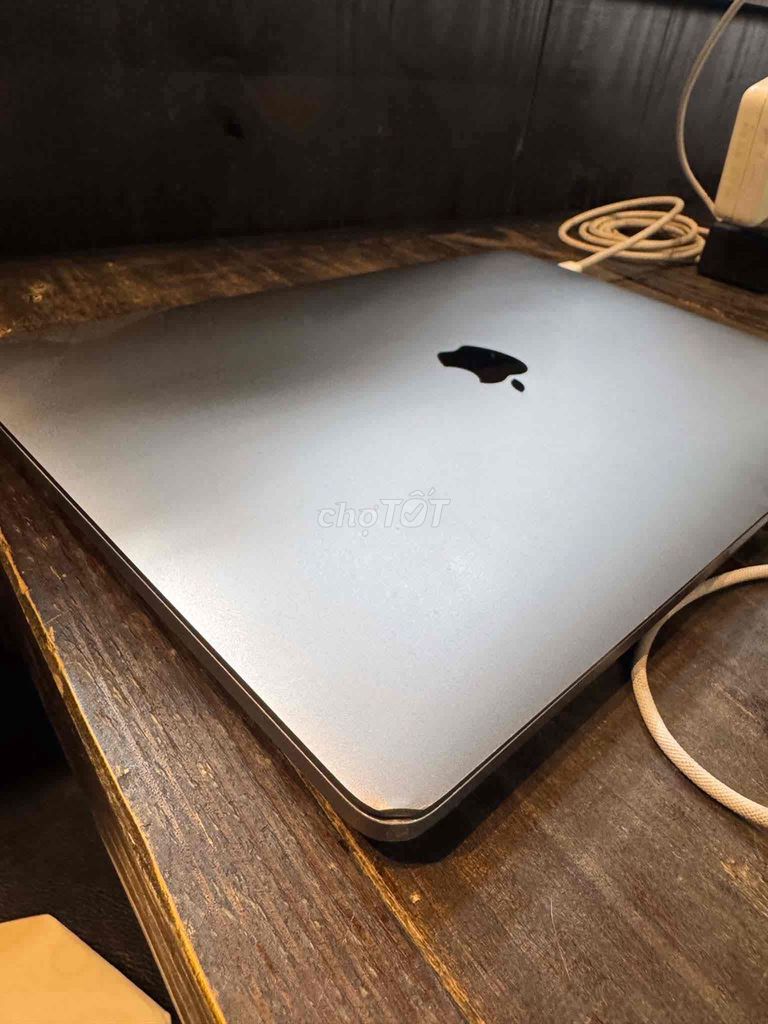 Apple MacBook Pro Xám. Mua bán Laptop tại Huyện Hóc Môn Tp Hồ Chí Minh được đăng bởi Gia Huy hình 1