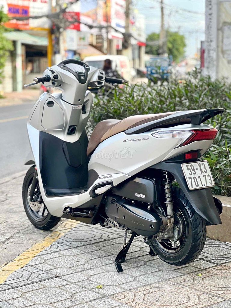 honda lead 125cc  bstp máy móc nguyên zin 9chủ. Mua bán Xe máy tại Quận 12 Tp Hồ Chí Minh được đăng bởi CHXM Phương Nam Chuyên Bán Xe Trả Góp Bao Nợ Xấu hình 6