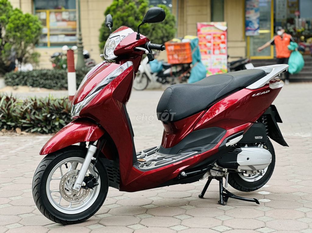 HONDA LEAD 125 ĐÈN NÉT ĐỎ ĐEN BIỂN 29-ĐK 2022. Mua bán Xe máy tại Quận Nam Từ Liêm Hà Nội được đăng bởi Lộc Phát hình 3