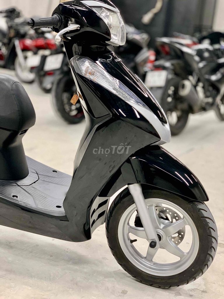 🔥Lead 125 2016 BSTP Chính Chủ Xe Đẹp Nguyên Zin 🔥. Mua bán Xe máy tại Thành phố Thủ Đức Tp Hồ Chí Minh được đăng bởi Khương Phan hình 5