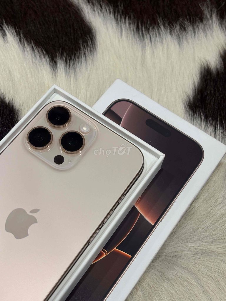 Apple iPhone 16 Pro Max 512GB Sa mạc Like new. Mua bán Điện thoại tại Quận Long Biên Hà Nội được đăng bởi Đức hình 1