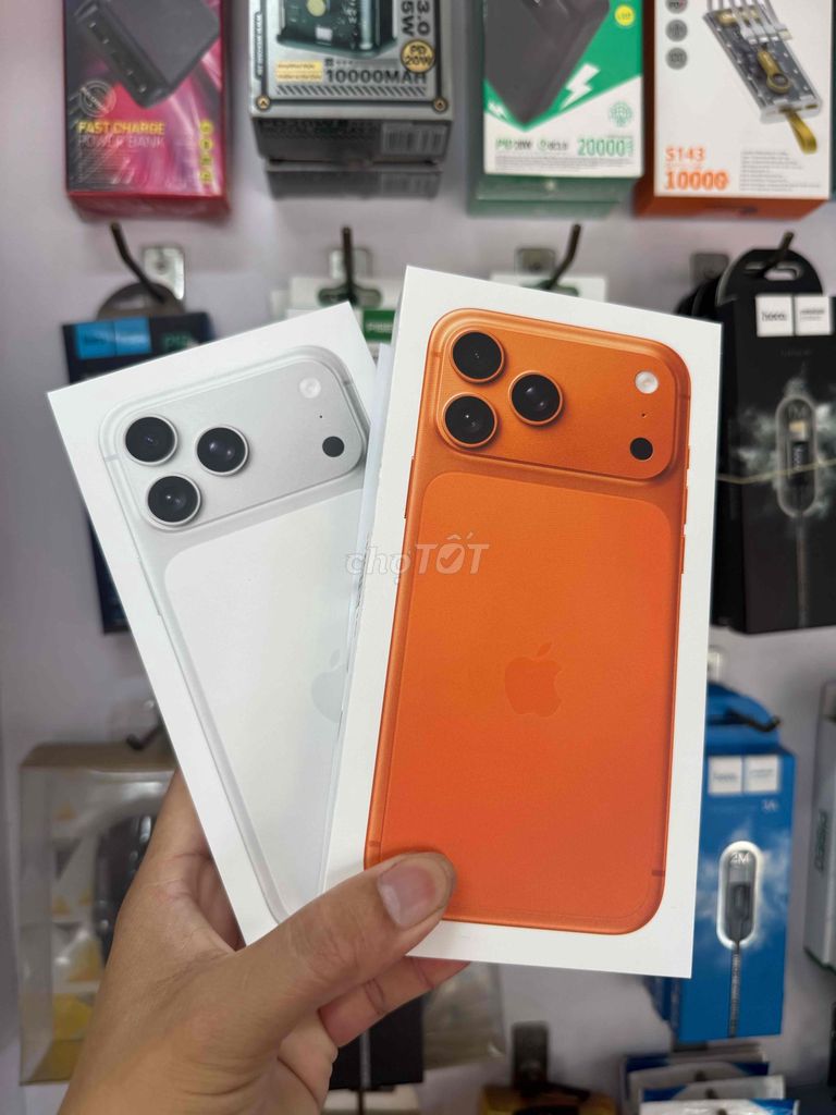 iPhone 17 Pro Max 256GB Cam, Trắng. Mua bán Điện thoại tại Quận Nam Từ Liêm Hà Nội được đăng bởi Trần Văn Hoà hình 1