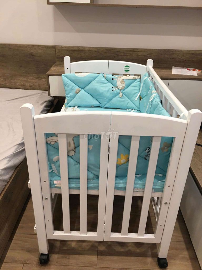 Cũi cho bé gỗ 2 chế độ. Mua bán Mẹ và bé tại Huyện Hòa Vang Đà Nẵng được đăng bởi Phạm Minh Nhân hình 1