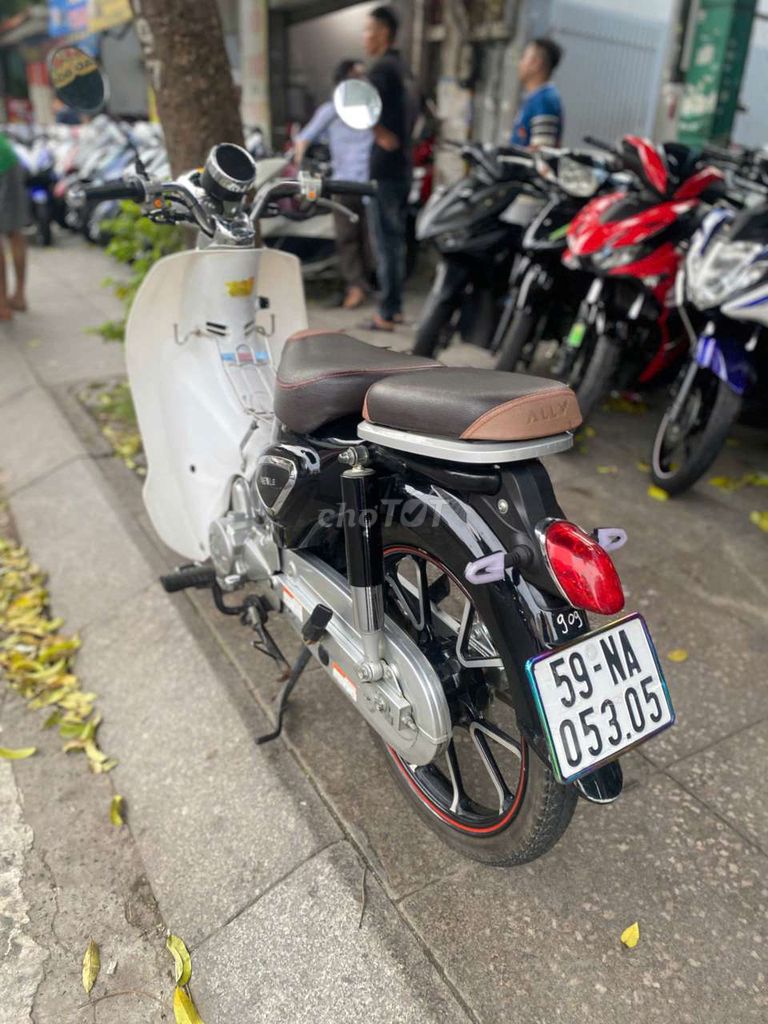 Honda Cub classic 50 cc 2022 mới 90% biển số TP. Mua bán Xe máy tại Quận Tân Phú Tp Hồ Chí Minh được đăng bởi Tuanduy hình 3