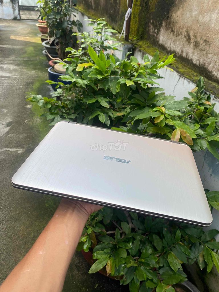 Asus Vivobook x407