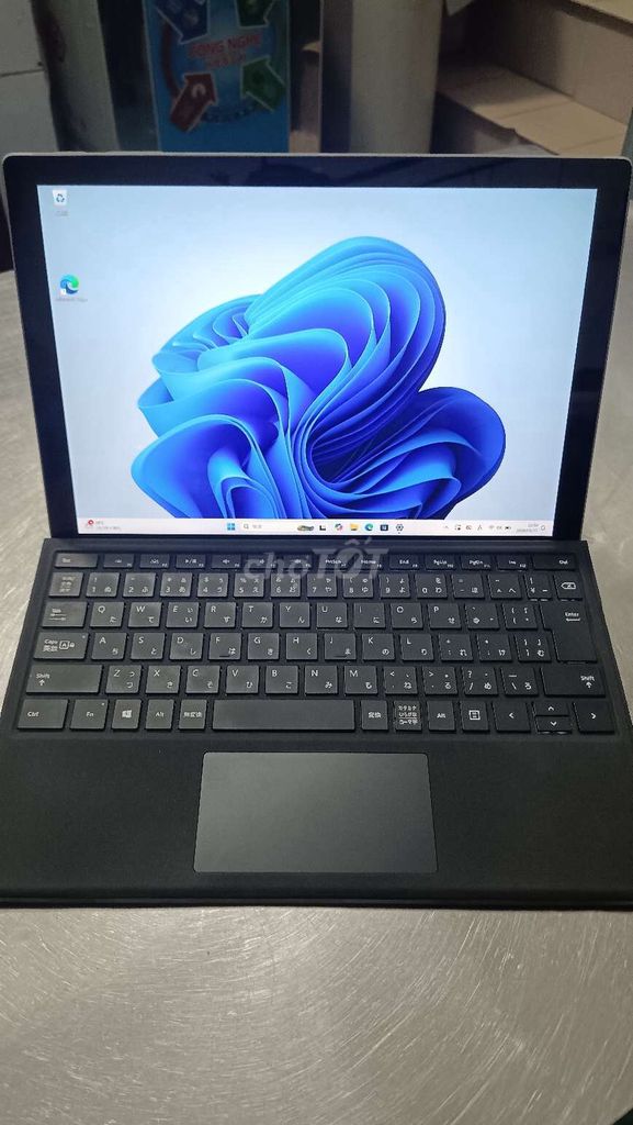 Surface Pro 6. i5-8350U.Ram8/128. Zin full . Mua bán Laptop tại Quận Bình Tân Tp Hồ Chí Minh được đăng bởi Minh hình 1