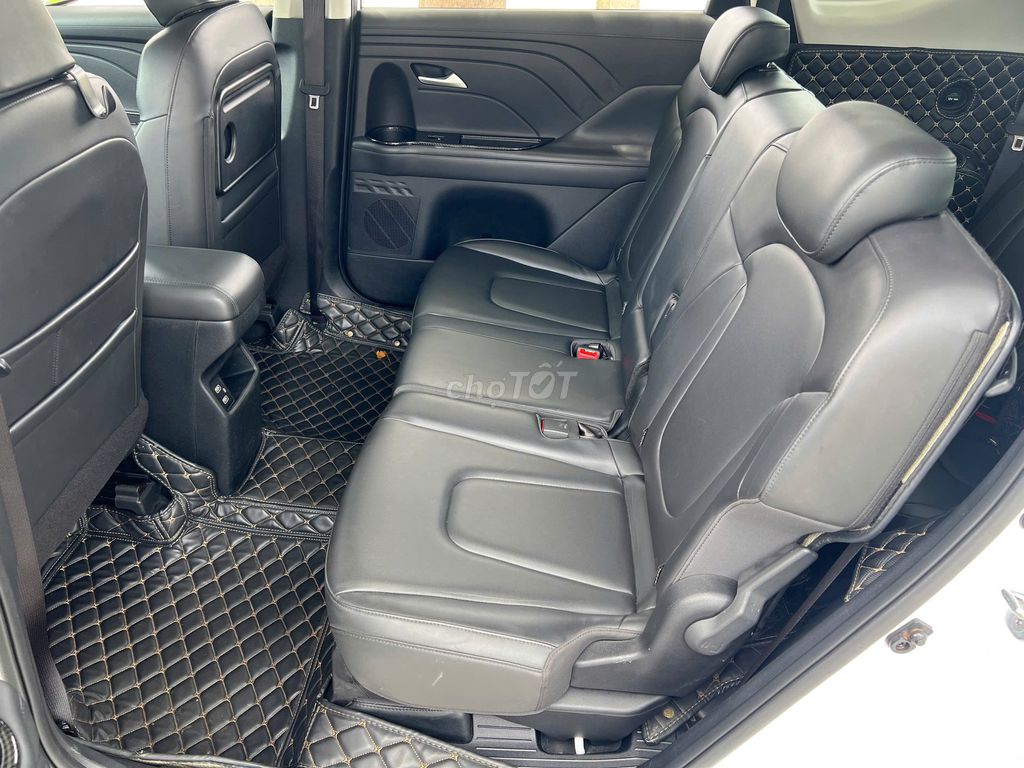 Stargazer đặc biệt 2022 một chủ full lịch sử hãng. Mua bán Ô tô tại Quận 3 Tp Hồ Chí Minh được đăng bởi Thái Phạm hình 16