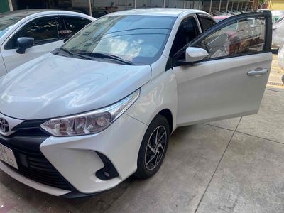 Toyota Vios 2021 1.5E số sàn màu trắng