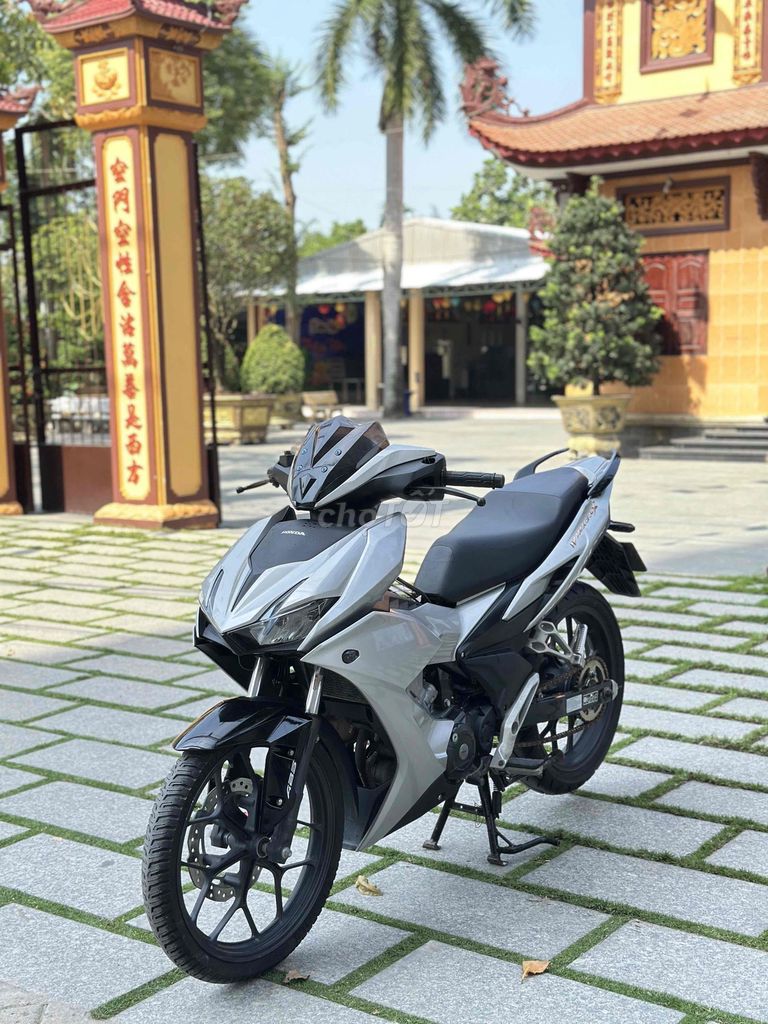 Honda Winner V2 KHOÁ SMK - GOP BAO NẬU SỚ. Mua bán Xe máy tại Thành phố Thủ Đức Tp Hồ Chí Minh được đăng bởi Xe Máy Trường Thịnh hình 4