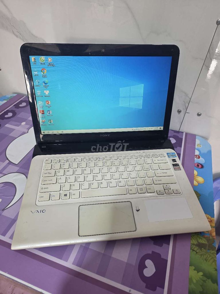 Sony Vaio i3-3120M/4G/128G/14" zin đẹp. Dùng tốt. Mua bán Laptop tại Quận 12 Tp Hồ Chí Minh được đăng bởi Cầm Đồ Thanh Lý hình 1