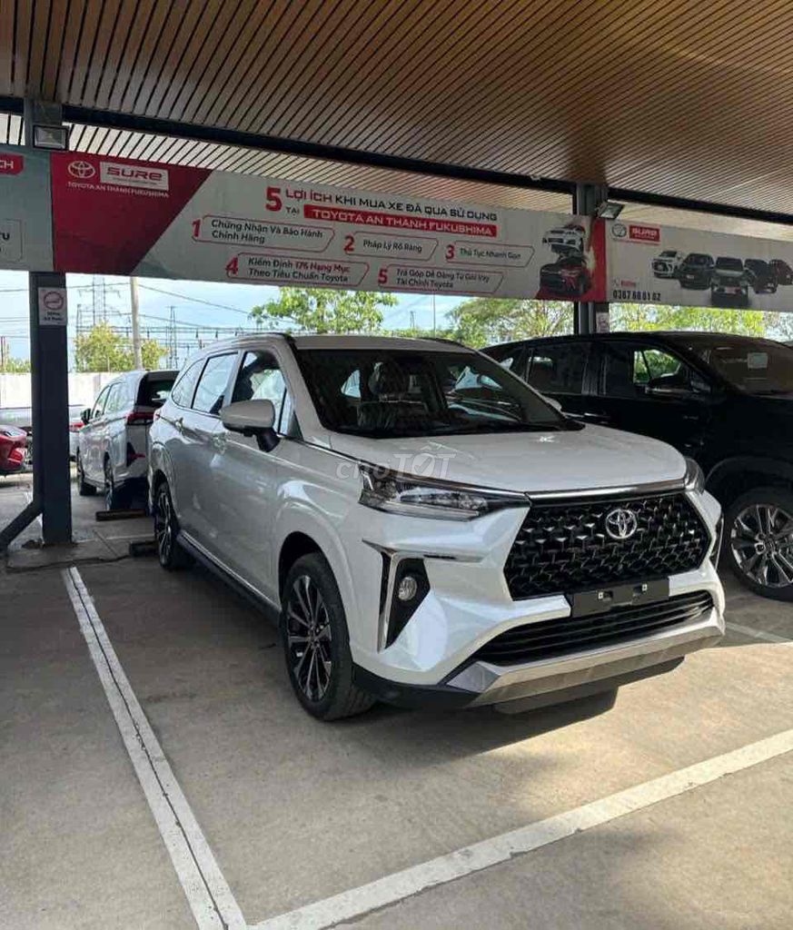 Toyota Veloz Top tặng 150% thuế-Giá lăn bánh rẽ. Mua bán Ô tô tại Huyện Bình Chánh Tp Hồ Chí Minh được đăng bởi PHƯỚC LỚN TOYOTA hình 1