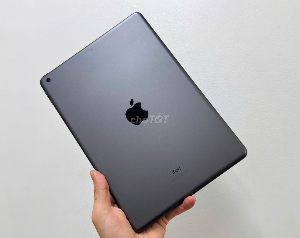 iPad Gen 9 10.2 " 64 Wifi  NguyênZin Đẹp như mới. Mua bán Máy tính bảng tại Quận Ninh Kiều Cần Thơ được đăng bởi Cầm đồ Nhanh hình 1