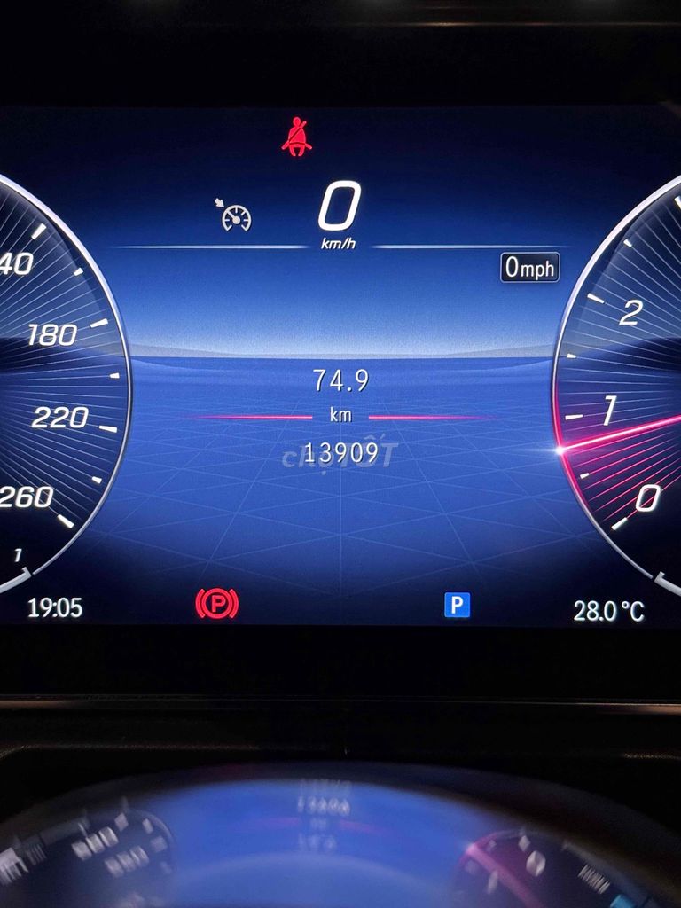 mercedes c200 avantgarde sản xuất 2022 chạy 14.000. Mua bán Ô tô tại Quận Gò Vấp Tp Hồ Chí Minh được đăng bởi Quân hình 2