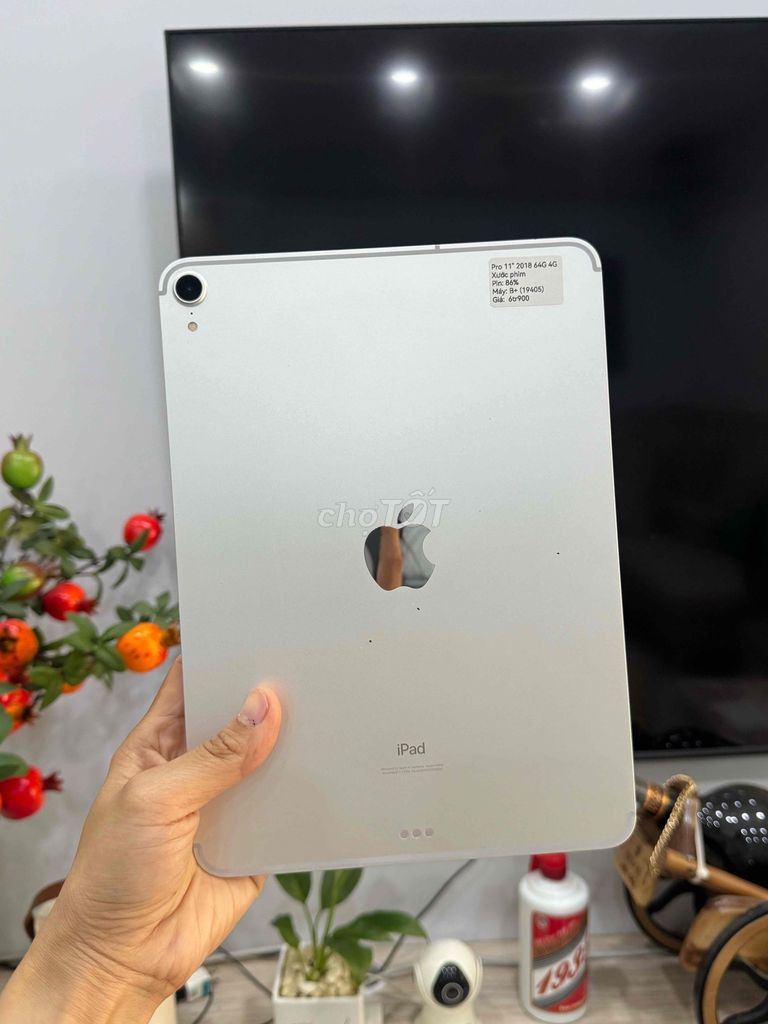 Apple iPad Pro 11 inch 2018 64GB Trắng. Mua bán Máy tính bảng tại Huyện Hóc Môn Tp Hồ Chí Minh được đăng bởi Nguyễn Thu hình 1
