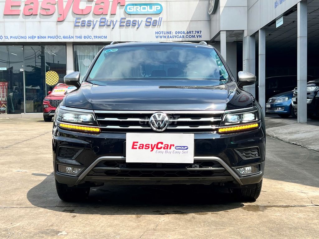 Volkswagen Tiguan Allspace 2020 đăng ký 2021