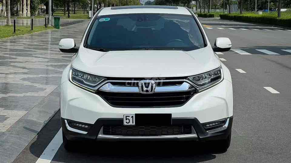Honda CR V 2018 L - 70000 km. Mua bán Ô tô tại Quận 1 Tp Hồ Chí Minh được đăng bởi Phu Nguyen hình 4