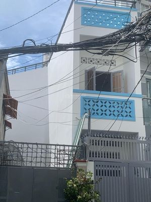 Аренда · 3 комн. · 35 м² · Quận 10, ул. Đường Hòa Hưng