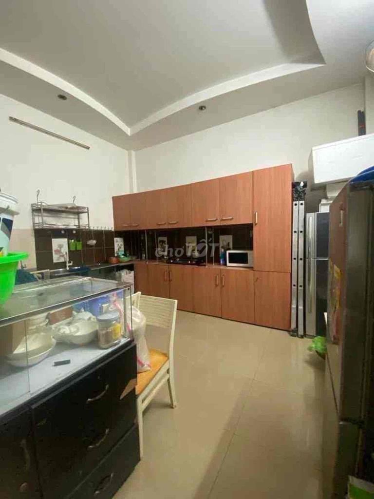 ДЛЯ НЕМЕДЛЕННОЙ ПРОДАЖИ - MTKD НА ЛЕГКОМ РЫНКЕ - 2 ЭТАЖА, 103 М2, ШИРИНА 5 М, РЕДКАЯ