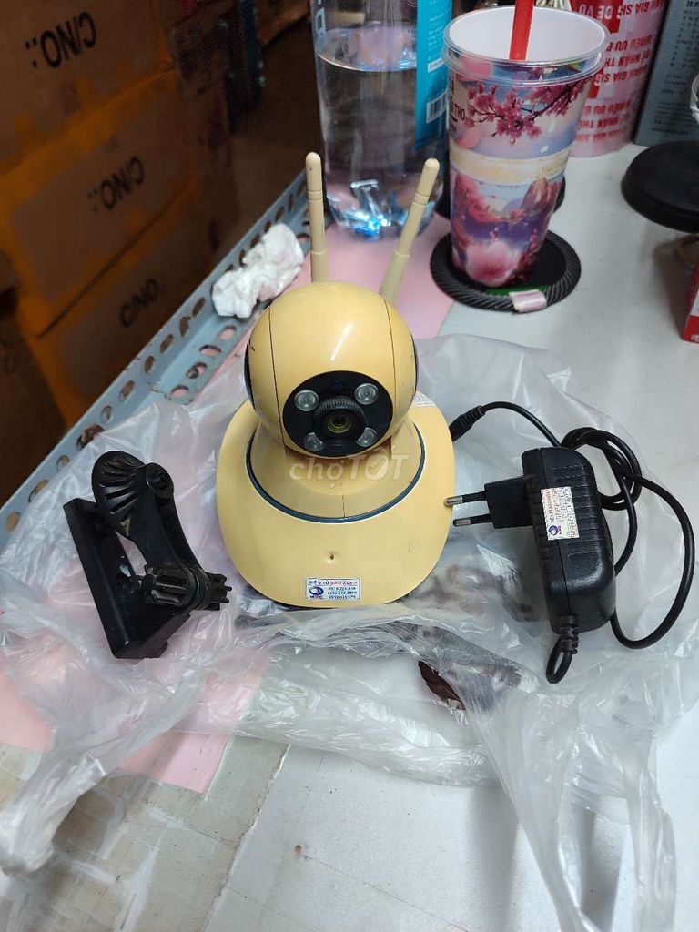Camera an ninh xoay 360 độ. Mua bán Máy ảnh, Máy quay tại Quận 12 Tp Hồ Chí Minh được đăng bởi Mua Bán Nhanh Qua DZA LÔ hình 1