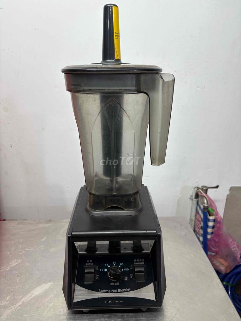 Máy xay sinh tố Madin MD-330 Đen 1800W. Mua bán Bếp, lò, đồ điện nhà bếp tại Quận 5 Tp Hồ Chí Minh được đăng bởi Hùng Hoàng hình 1