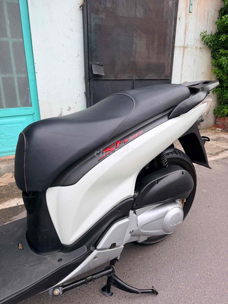 Honda SH 150i Итальянской сборки, Хошимин, 9 владельцев