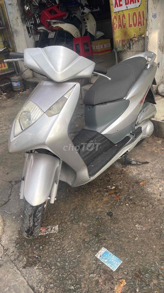 Dylan máy rin êm đi xa không sôi nước. Mua bán Xe máy tại Quận Tân Phú Tp Hồ Chí Minh được đăng bởi Hoàng Trung hình 1