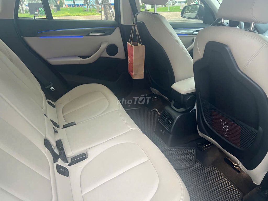 BMW X1 sDrive18i 2021 Đen 45.000 km. Mua bán Ô tô tại Quận Thanh Khê Đà Nẵng được đăng bởi Anh Tiến hình 5