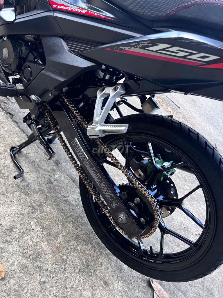 Honda Sonic 150 Đen đỏ. Mua bán Xe máy tại Thị xã Bến Cát Bình Dương được đăng bởi xe máy trả góp tín nghĩa  hình 3