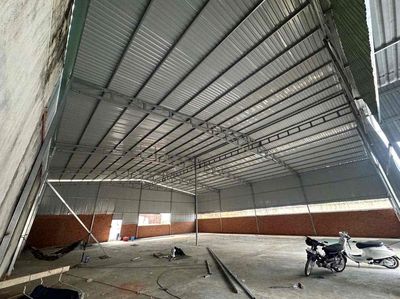 CHO THUÊ XƯỞNG THUẬN AN, BÌNH DƯƠNG 1100m2. Cho thuê văn phòng, mặt bằng kinh doanh tại Thành phố Thuận An Bình Dương được đăng bởi Sang