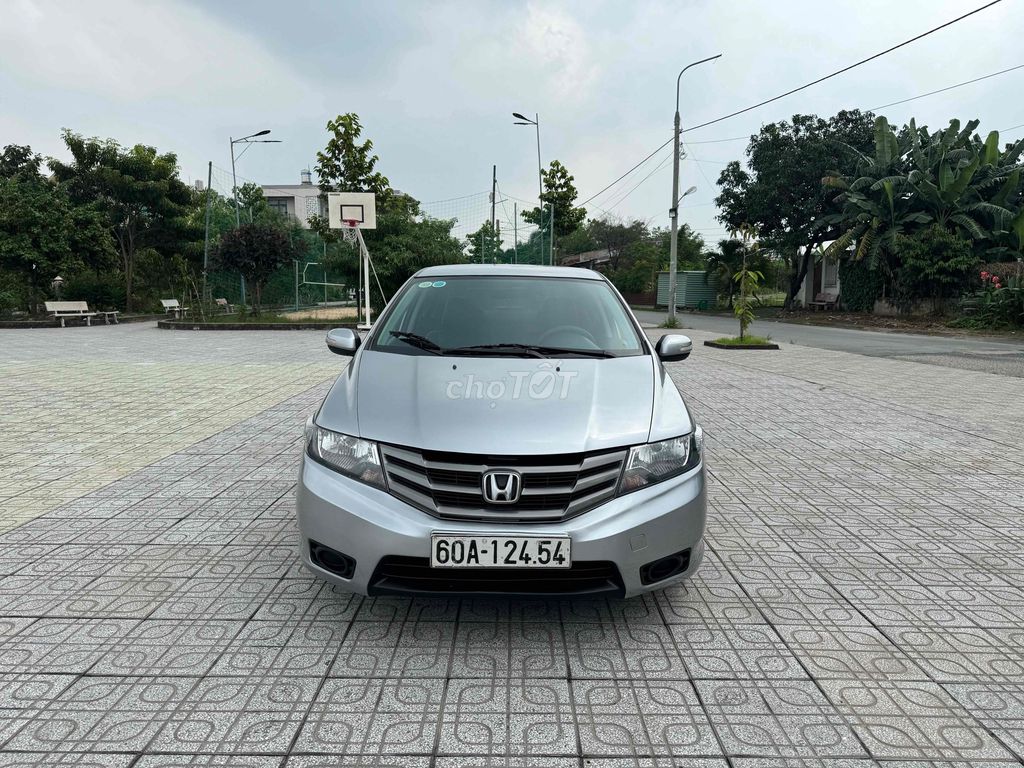 Honda City 2013 1.5 AT - 120000 km. Mua bán Ô tô tại Thành phố Biên Hòa Đồng Nai được đăng bởi Xe Lướt Uy Minh hình 2