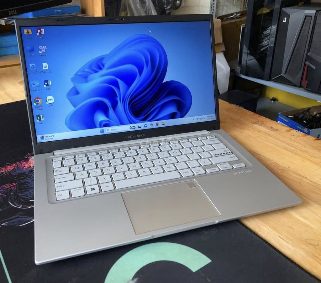 ASUS Vivobook X1404ZA i3-1215U/8GB/512GB Full HD. Mua bán Laptop tại Thành phố Thủ Đức Tp Hồ Chí Minh được đăng bởi NamPhong Computer hình 1