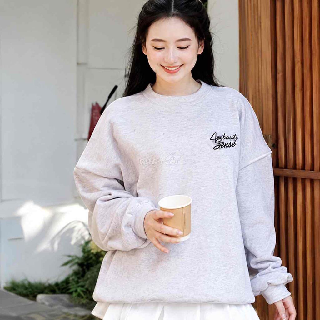 Áo sweater Nữ Nỉ bông Xám tiêu L form rộng. Mua bán Quần áo tại Quận Bắc Từ Liêm Hà Nội được đăng bởi sherry hình 1