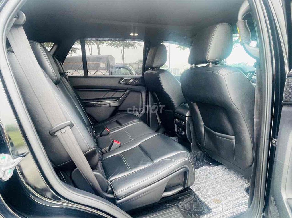 Ford Everest 2019 Titanium 4x4 AT hơn 11 vạn km!. Mua bán Ô tô tại Quận Hoàng Mai Hà Nội được đăng bởi Dương Xuân Trường hình 12