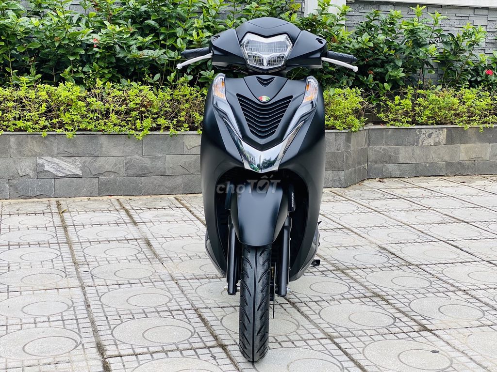 HONDA LEAD 125 ĐÈN LED ĐEN NHÁM 2024 LƯỚT. Mua bán Xe máy tại Quận Cầu Giấy Hà Nội được đăng bởi Đạt Bùi hình 2