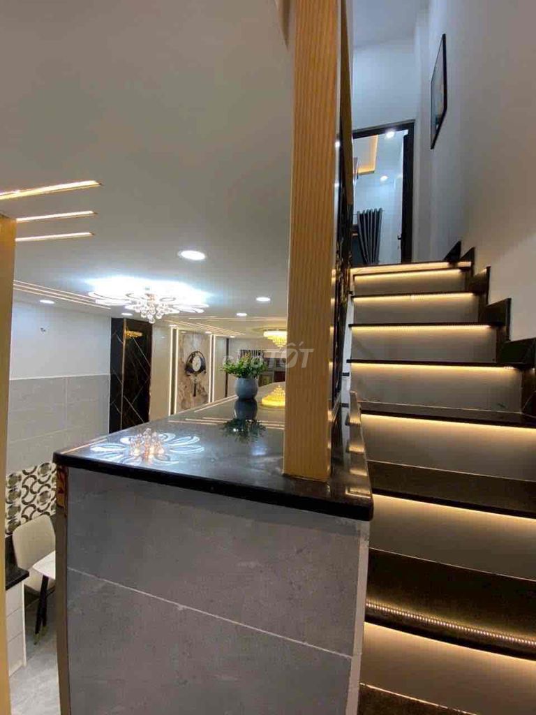 nhà phố 30,5m2, 2 phòng ngủ, đường Quang Trung, quận Gò Vấp