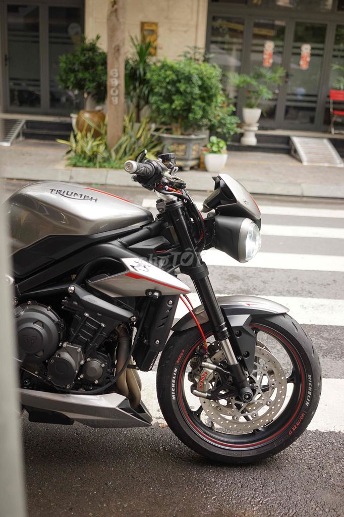 Triumph Street Triple 765RS TFT 2018. Mua bán Xe máy tại Quận Gò Vấp Tp Hồ Chí Minh được đăng bởi Trí Đạt Motor hình 2