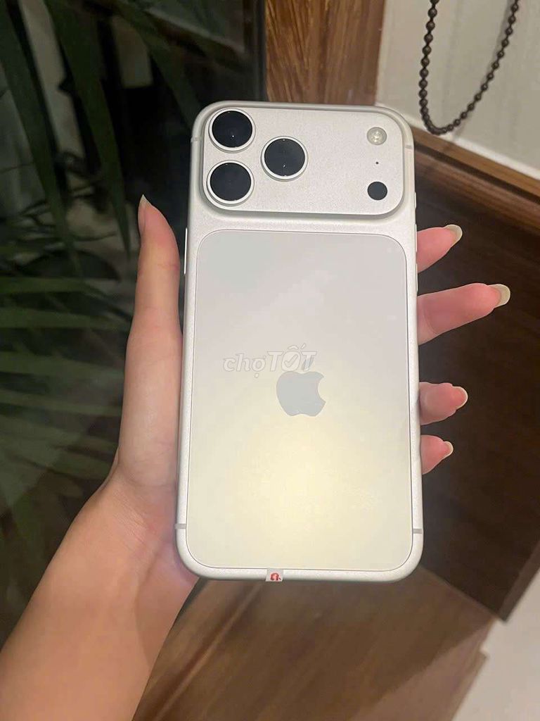 nhượng Iphone 17promax 256gb quốc tế zpa 2 sim . Mua bán Điện thoại tại Quận Hai Bà Trưng Hà Nội được đăng bởi thu hình 1