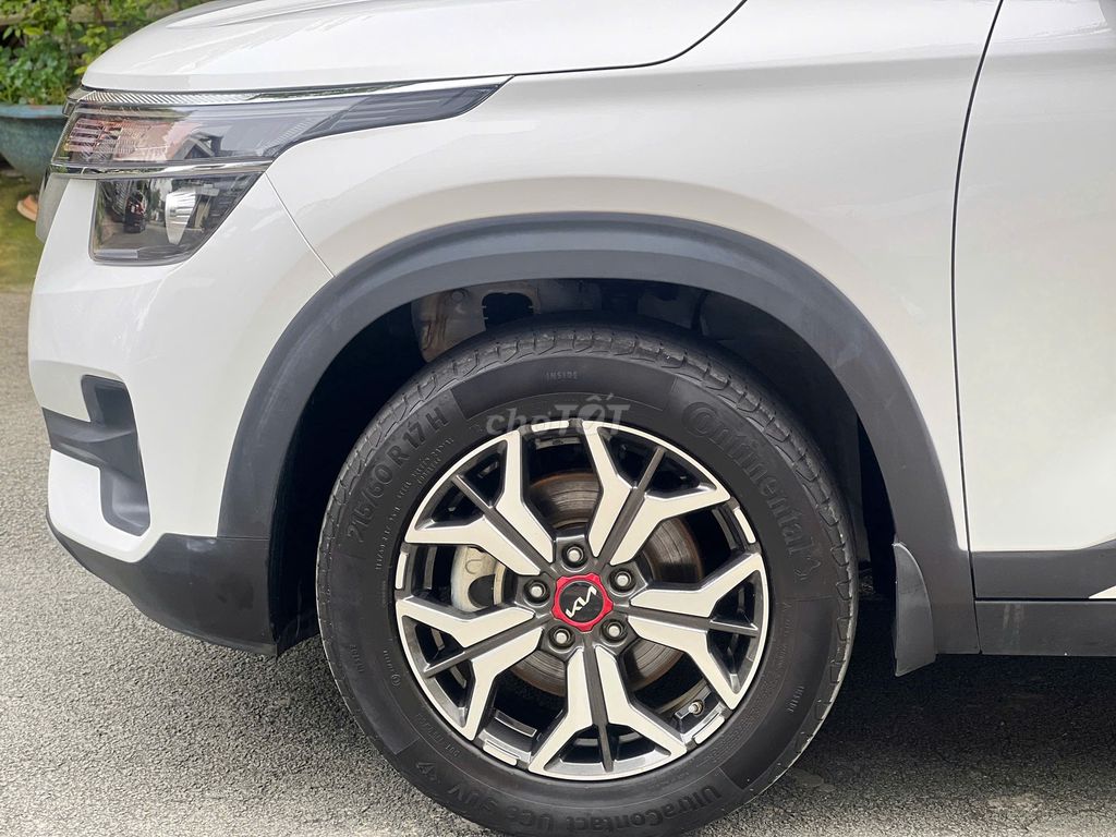 Kia Seltos Luxury 1.4 AT 2023 - 25999 km. Mua bán Ô tô tại Thành phố Thủ Dầu Một Bình Dương được đăng bởi trần thị khánh huyền  hình 4