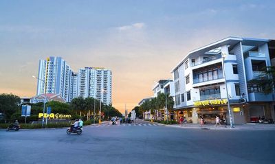Bán 1 cặp 185m2 nhà liên kế vườn khu Him Lam Phú Đông sổ hồng. Mua bán văn phòng, mặt bằng kinh doanh tại Thành phố Dĩ An Bình Dương được đăng bởi Thúy 
